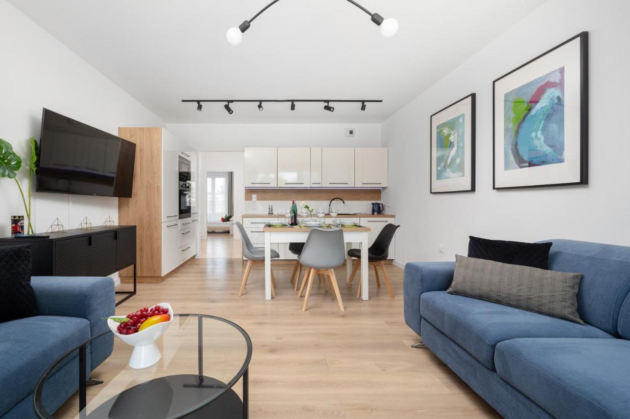 Miedziana 6 & 18 Apartment With Free Garage Wroclaw By Renters Ngoại thất bức ảnh