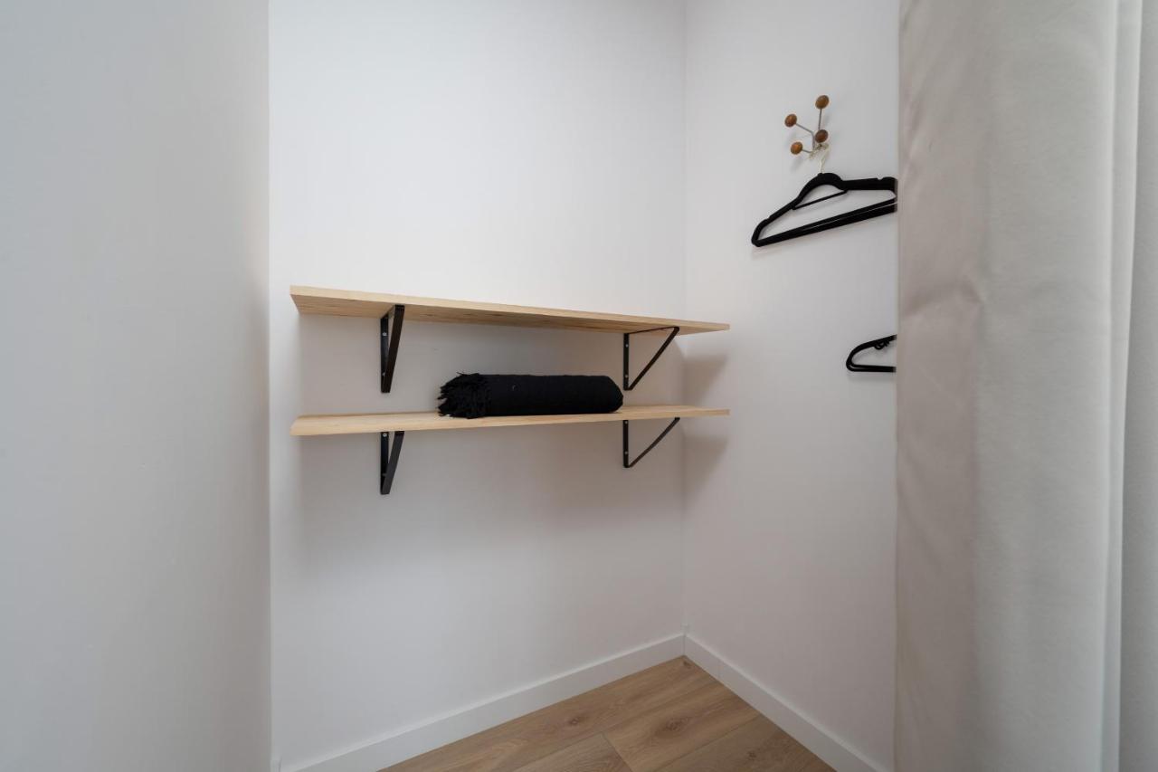 Miedziana 6 & 18 Apartment With Free Garage Wroclaw By Renters Ngoại thất bức ảnh
