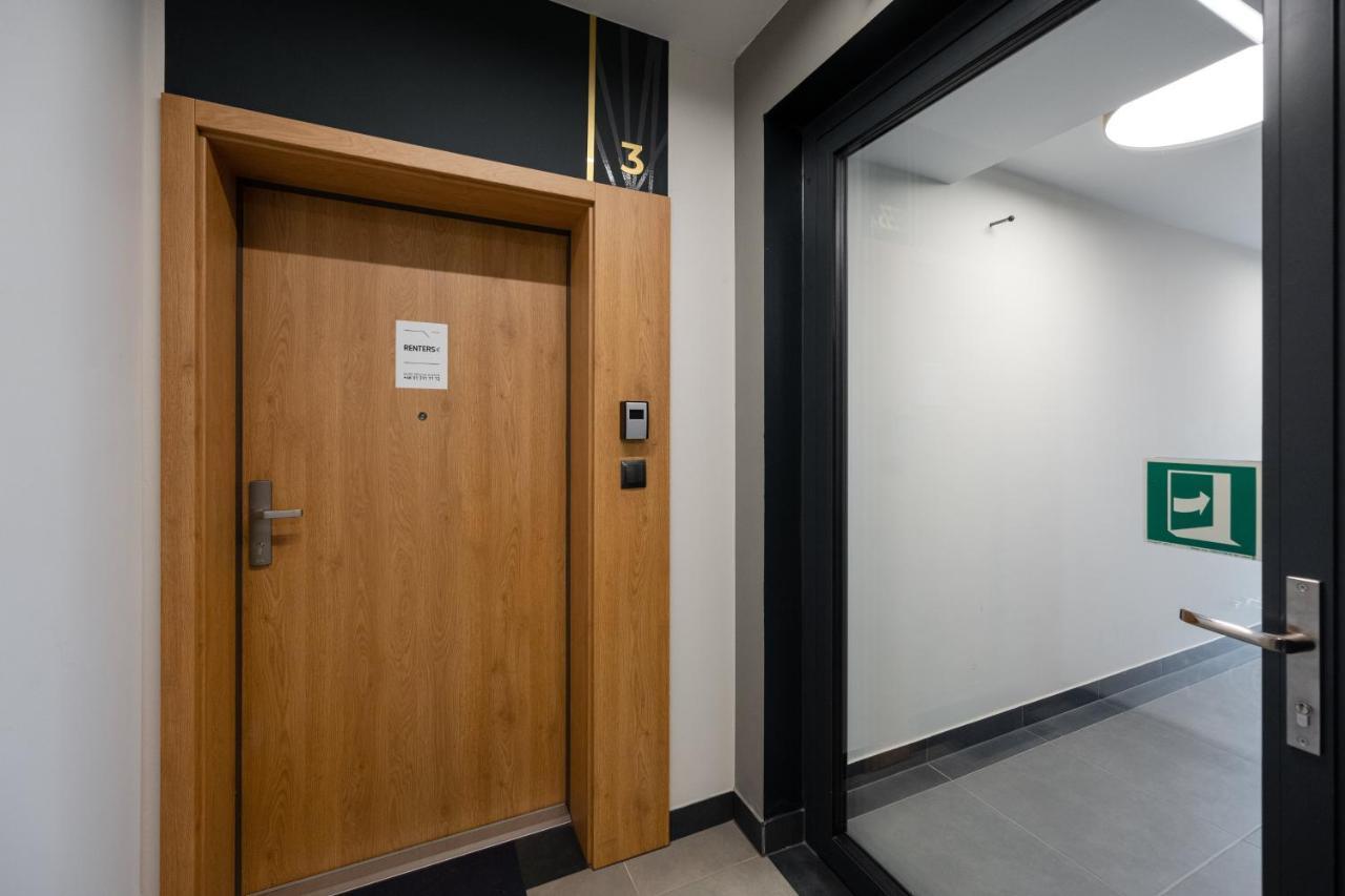 Miedziana 6 & 18 Apartment With Free Garage Wroclaw By Renters Ngoại thất bức ảnh