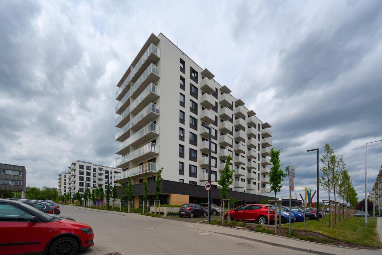 Miedziana 6 & 18 Apartment With Free Garage Wroclaw By Renters Ngoại thất bức ảnh