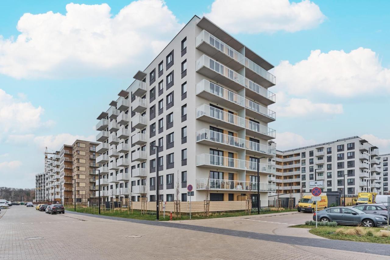 Miedziana 6 & 18 Apartment With Free Garage Wroclaw By Renters Ngoại thất bức ảnh