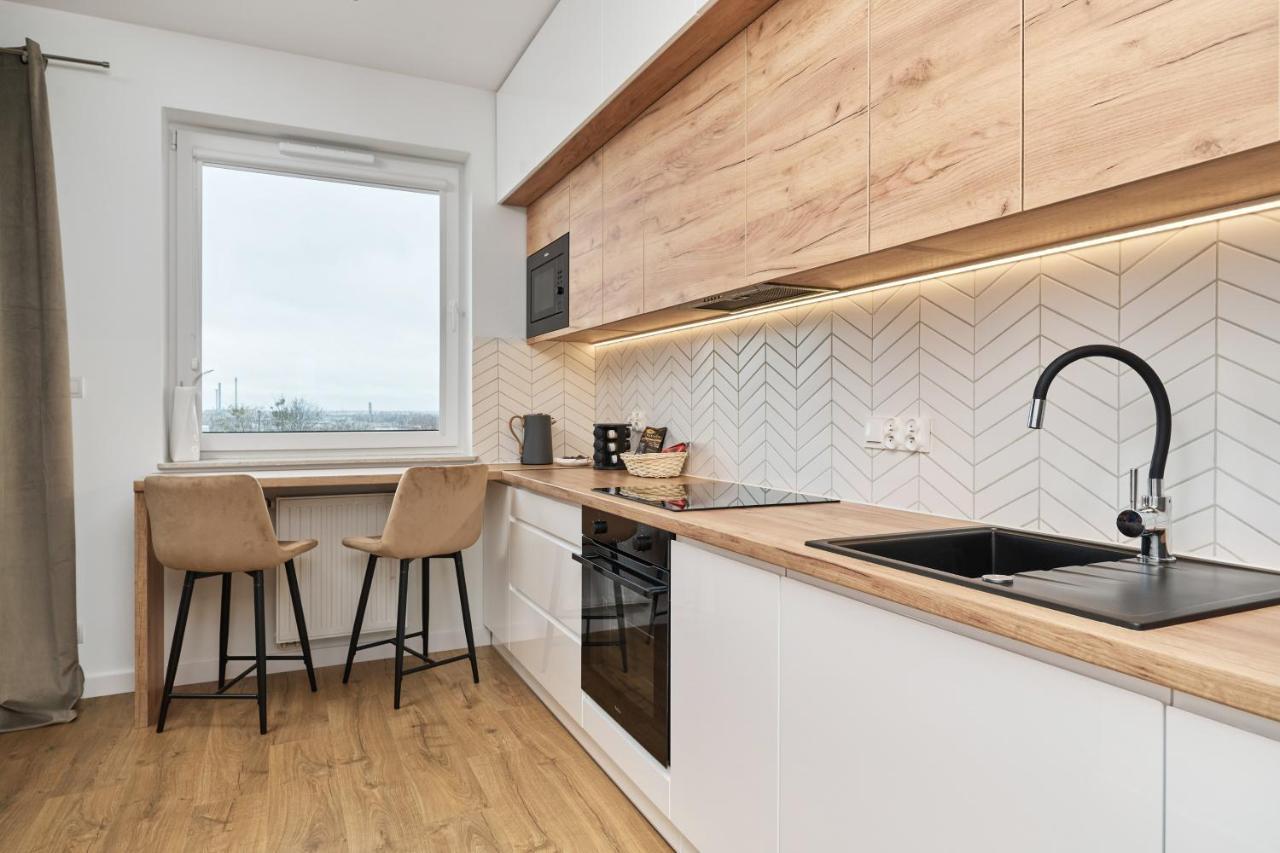 Miedziana 6 & 18 Apartment With Free Garage Wroclaw By Renters Ngoại thất bức ảnh