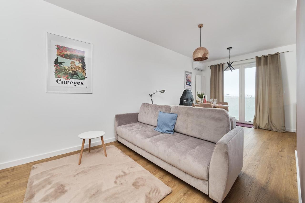 Miedziana 6 & 18 Apartment With Free Garage Wroclaw By Renters Ngoại thất bức ảnh